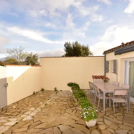 Large Studio Close To The Beach Saint-Martin-de-Ré Extérieur photo
