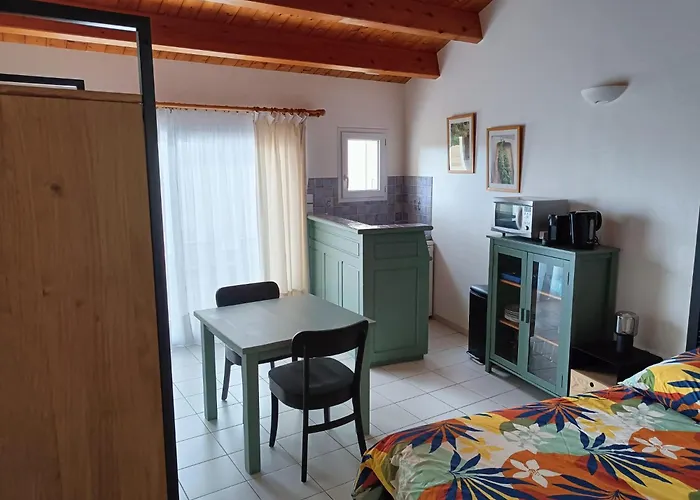 Large Studio Close To The Beach